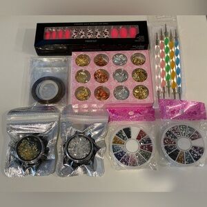 NEW! Gel nail art glitters with press on nail set